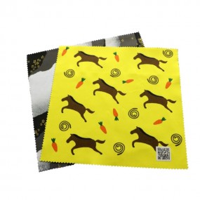 Egendefinerte brillerenskluter med logo – Personlige br...