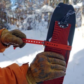 Egendefinerte skistropper og skiklemmer med logo – Pers...