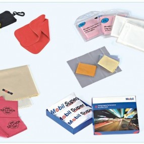 Egendefinerte brillerenskluter med logo – Personlige br...