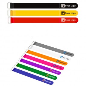 Egendefinerte borrelåsstropper med logo – Personlige ka...