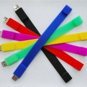 Egendefinerte USB-minnepinner med logo – Personlige USB...