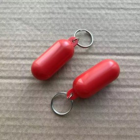 Personlige nøkkelringer som flyter – firmagaver | rekla...