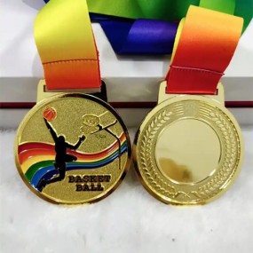 Tilpassede finisher-medaljer for sportseventer | reklam...