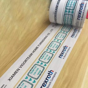 Emballasjetape med logo – Tilpasset trykt pakketeip