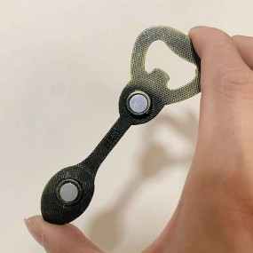 Egendefinerte flaskeåpnere med logo – Magnetiske flaske...