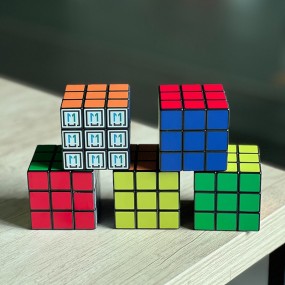 Personlige Rubiks Kuber – Tilpassede Rubiks Kuber med L...
