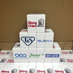 høy kvalitet Rubiks-kuber tilpasset med logo